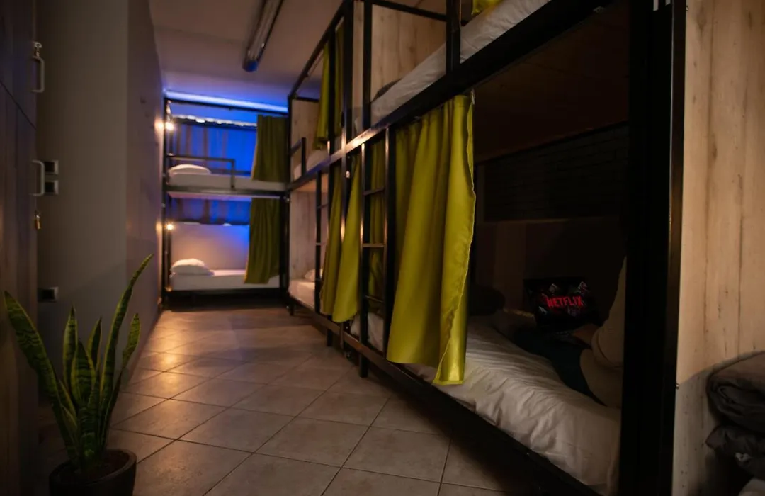 Bedway Athens Hostel-1