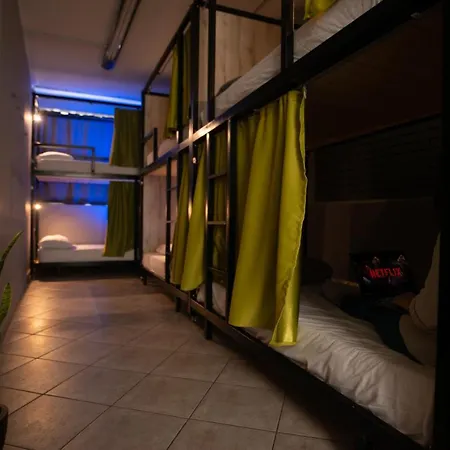 Bedway Athens Hostel-2